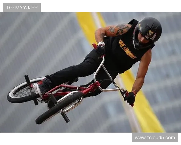 上海极限运动队在世界攀岩锦标赛中的拼搏历程与荣耀时刻揭秘