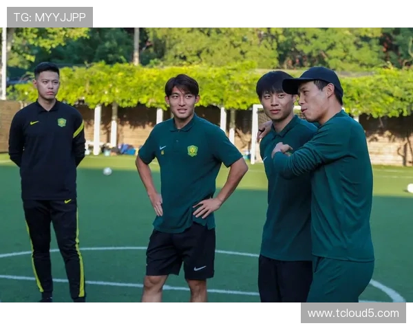 北京足球队荣登足球配合排行榜第三名展现团队实力与默契