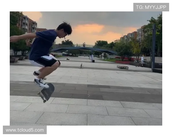 重庆滑板队的转型之路：探索滑板文化与城市发展的深度融合