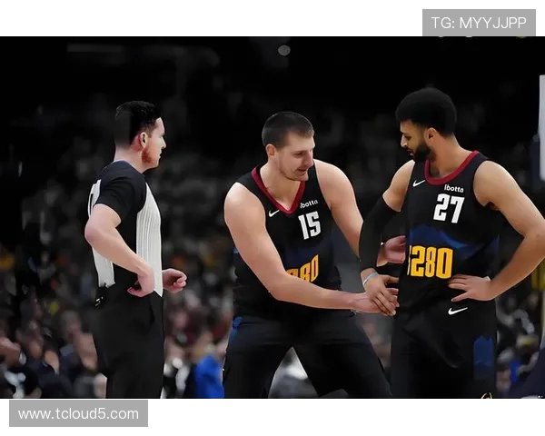 2020年NBA季后赛爵士对掘金精彩对决回顾与分析